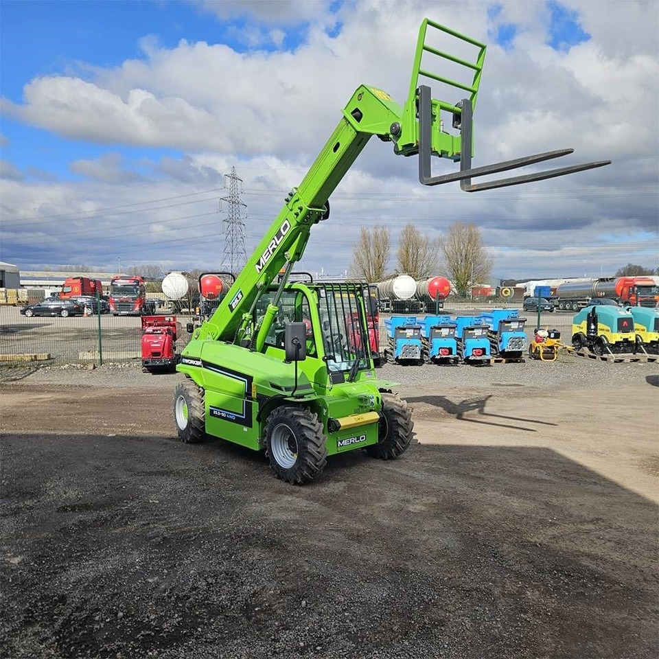 Merlo EW25.5 - Telehandler: gambar 1 Merlo EW25.5 - Telehandler: gambar 1
