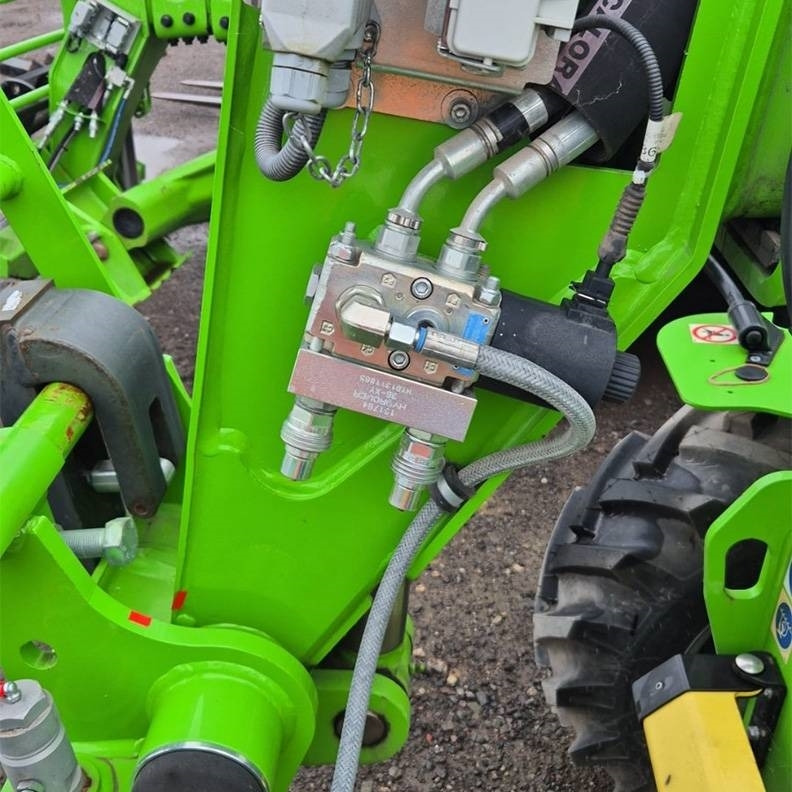 Telehandler baru Merlo EW25.5: gambar 12 Telehandler baru Merlo EW25.5: gambar 12