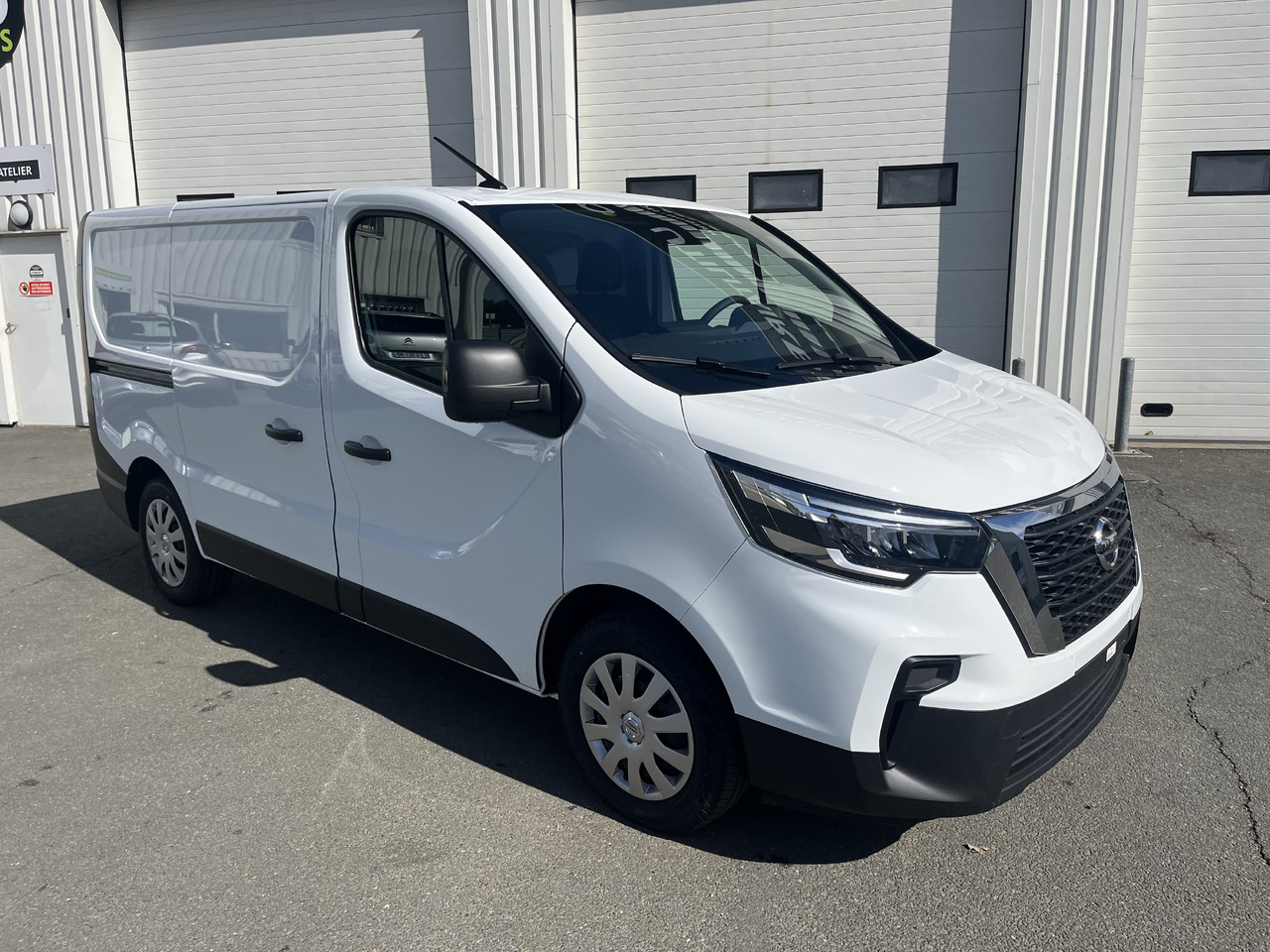 NISSAN Primastar NV300 2.0DCI130 Acenta L1H1 - Van panel: gambar 1 NISSAN Primastar NV300 2.0DCI130 Acenta L1H1 - Van panel: gambar 1
