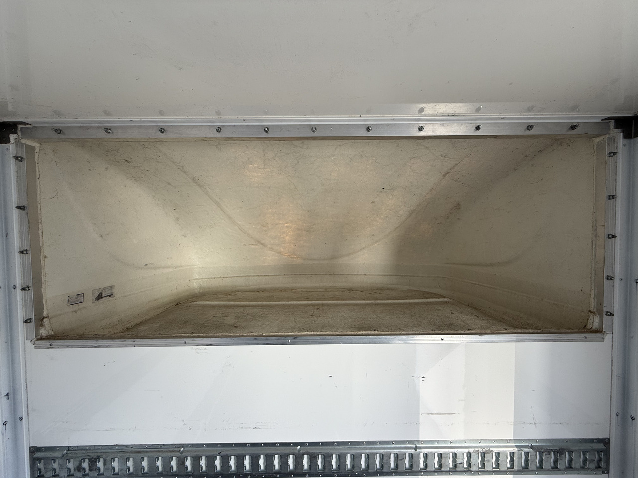 Van box OPEL MOVANO: gambar 10 Van box OPEL MOVANO: gambar 10