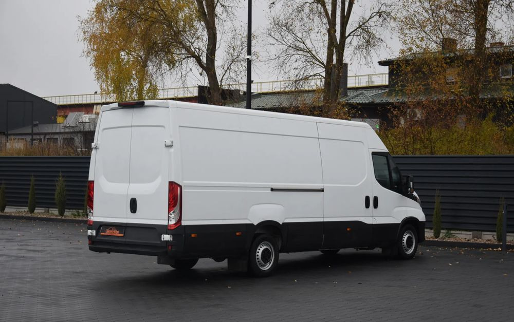 Iveco DAILY MAXI 35S16 / 2.3 - 160 KM / NOWY MODEL / 3 OSOBY / DOSTAWCZE / BLASZAK / KLIMA / CZUJNIKI COFANIA / TRYB CITY-ECO / 2023 / SERWISOWANY / SPROWADZONY Z NIEMIEC - Van panel: gambar 5 Iveco DAILY MAXI 35S16 / 2.3 - 160 KM / NOWY MODEL / 3 OSOBY / DOSTAWCZE / BLASZAK / KLIMA / CZUJNIKI COFANIA / TRYB CITY-ECO / 2023 / SERWISOWANY / SPROWADZONY Z NIEMIEC - Van panel: gambar 5