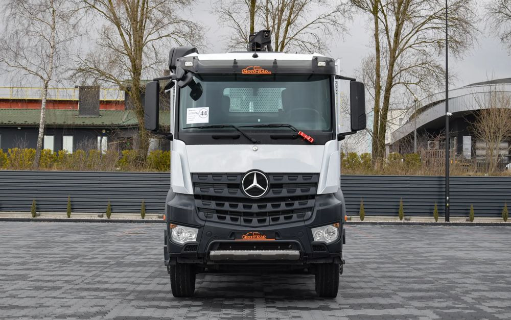Mercedes-Benz AROCS 2636 / 6x4 / HIAB X-HIPRO 192 E-3 / WYSUW x3 / ROTATOR / STEROWANIE RADIOWE / UDT / PODPORY HYDRAULICZNE / AUTOMAT / KAMERA COFANIA / NISKI PRZEBIEG / SPROWADZONY - Truk flatbed, Truk derek: gambar 2 Mercedes-Benz AROCS 2636 / 6x4 / HIAB X-HIPRO 192 E-3 / WYSUW x3 / ROTATOR / STEROWANIE RADIOWE / UDT / PODPORY HYDRAULICZNE / AUTOMAT / KAMERA COFANIA / NISKI PRZEBIEG / SPROWADZONY - Truk flatbed, Truk derek: gambar 2