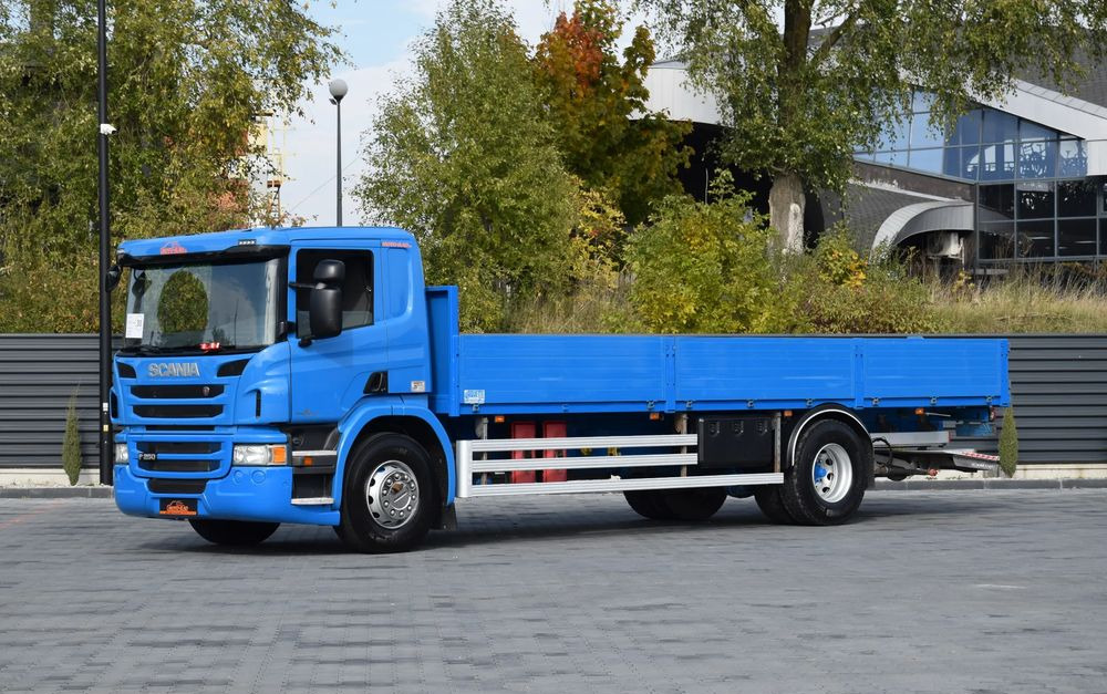Scania P250 / EURO 6 / SKRZYNIA 7.8 M / WINDA DHOLLANDIA / PODUSZKI NA TYLNEJ OSI / RETARDER / KLIMA / TEMPOMAT / SERWISOWANY / SPROWADZONY - Truk flatbed: gambar 1 Scania P250 / EURO 6 / SKRZYNIA 7.8 M / WINDA DHOLLANDIA / PODUSZKI NA TYLNEJ OSI / RETARDER / KLIMA / TEMPOMAT / SERWISOWANY / SPROWADZONY - Truk flatbed: gambar 1