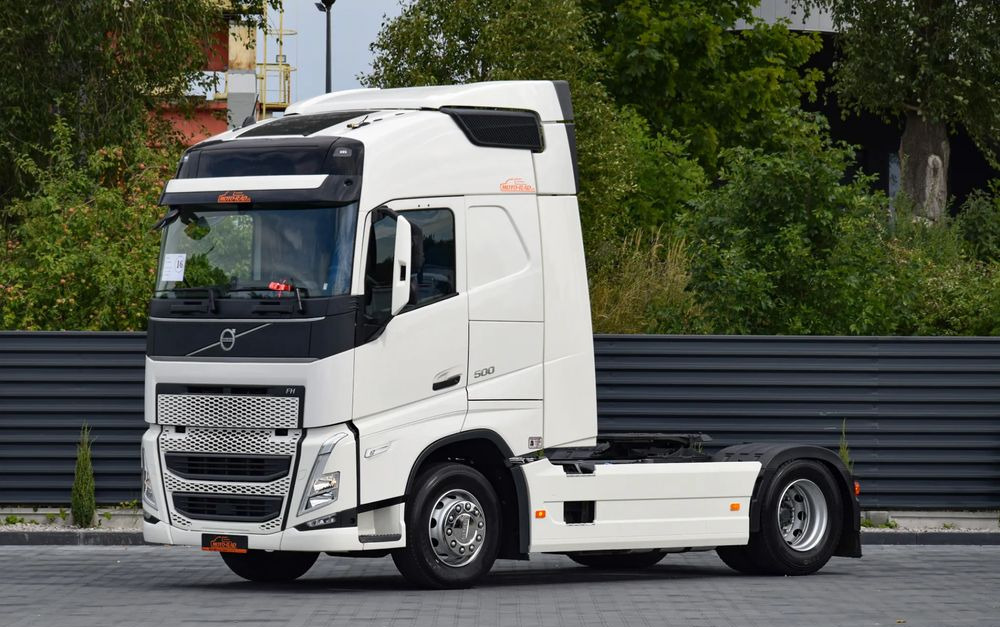 Volvo FH500 / EURO 6 / NOWY MODEL / KLIMATYZACJA POSTOJOWA / ACC / LEDY / 2 ZBIORNIKI PALIWA / FULL SPILERY / 2021 / SERWISOWANY / SPROWADZONY - Tractor head: gambar 1 Volvo FH500 / EURO 6 / NOWY MODEL / KLIMATYZACJA POSTOJOWA / ACC / LEDY / 2 ZBIORNIKI PALIWA / FULL SPILERY / 2021 / SERWISOWANY / SPROWADZONY - Tractor head: gambar 1