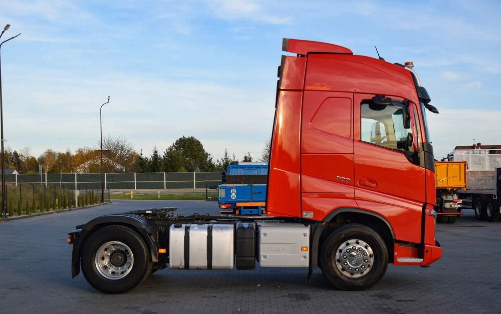 Volvo FH500 / HYDRAULIKA / EURO 6 / ACC / LEDY / ALUFELGI / SERWISOWANY / SPROWADZONY - Tractor head: gambar 4 Volvo FH500 / HYDRAULIKA / EURO 6 / ACC / LEDY / ALUFELGI / SERWISOWANY / SPROWADZONY - Tractor head: gambar 4