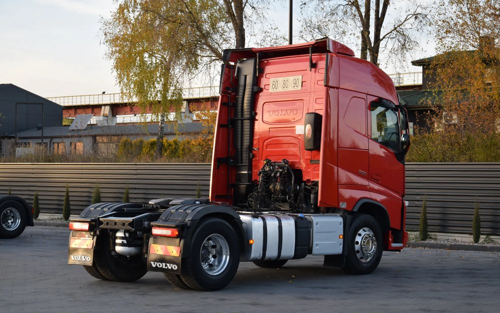 Volvo FH500 / HYDRAULIKA / EURO 6 / ACC / LEDY / ALUFELGI / SERWISOWANY / SPROWADZONY - Tractor head: gambar 5 Volvo FH500 / HYDRAULIKA / EURO 6 / ACC / LEDY / ALUFELGI / SERWISOWANY / SPROWADZONY - Tractor head: gambar 5