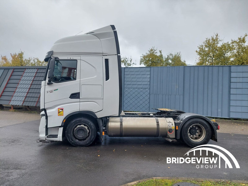 Iveco S-Way 460 - Tractor head: gambar 4 Iveco S-Way 460 - Tractor head: gambar 4