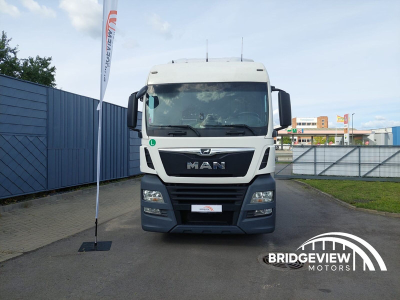 MAN TGX 18.460 - Tractor head: gambar 3 MAN TGX 18.460 - Tractor head: gambar 3