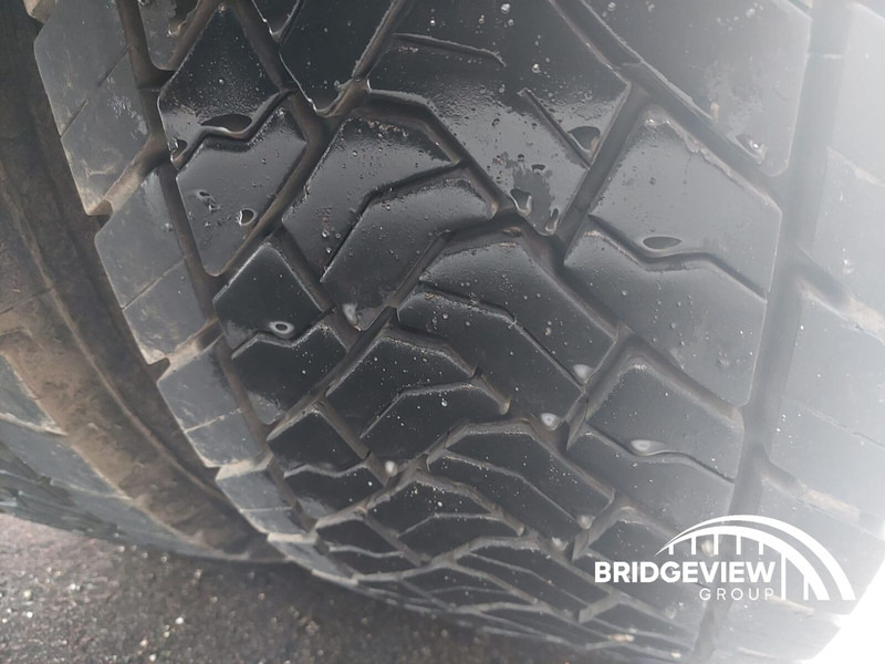 Tractor head Volvo FH 460: gambar 17 Tractor head Volvo FH 460: gambar 17