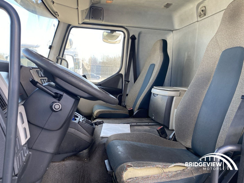 Volvo FL 250 - Truk berpendingin: gambar 3 Volvo FL 250 - Truk berpendingin: gambar 3