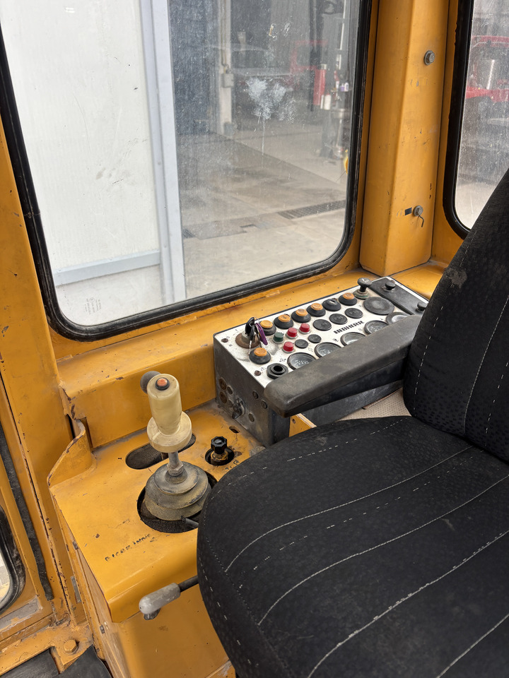 LIEBHERR PR 711 - Bulldozer: gambar 2 LIEBHERR PR 711 - Bulldozer: gambar 2