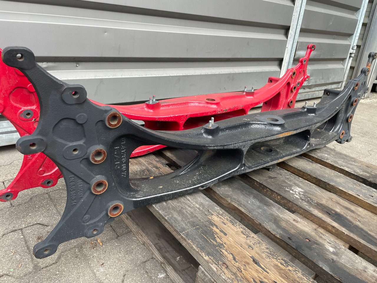 BELKA ZDERZAKA ZDERZAK MAN TGX TGS BUDOWLANY 81412800072 - Bumper untuk Truk: gambar 2 BELKA ZDERZAKA ZDERZAK MAN TGX TGS BUDOWLANY 81412800072 - Bumper untuk Truk: gambar 2