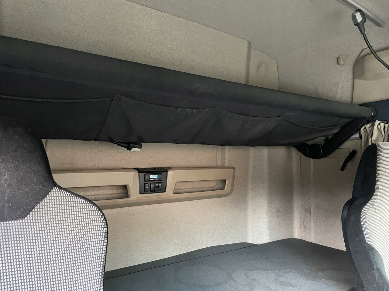 GOŁA KABINA MAN TGX XLX 2019 ROK LIFT ŚRODEK BEŻOWY EURO 6 - Kabin untuk Truk: gambar 4 GOŁA KABINA MAN TGX XLX 2019 ROK LIFT ŚRODEK BEŻOWY EURO 6 - Kabin untuk Truk: gambar 4