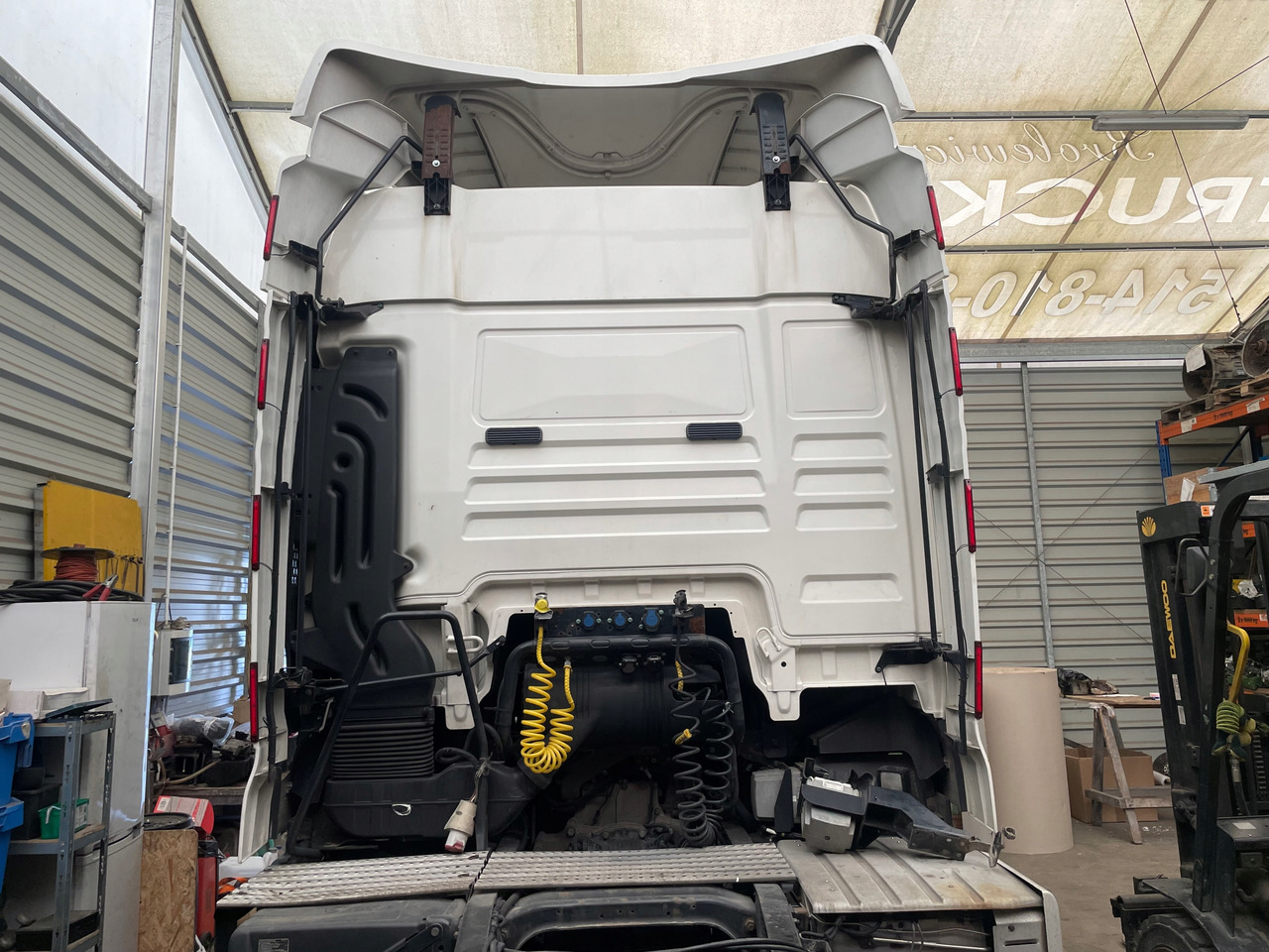 GOŁA KABINA MAN TGX XLX BIAŁA EURO 6 KOLOR RAL 9010 - Kabin untuk Truk: gambar 2 GOŁA KABINA MAN TGX XLX BIAŁA EURO 6 KOLOR RAL 9010 - Kabin untuk Truk: gambar 2