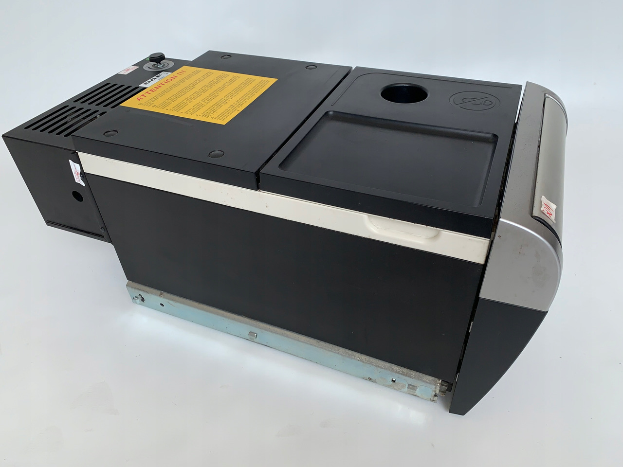 LODÓWKA DAF 105 XF NR 601 - Kabin dan interior untuk Truk: gambar 1 LODÓWKA DAF 105 XF NR 601 - Kabin dan interior untuk Truk: gambar 1