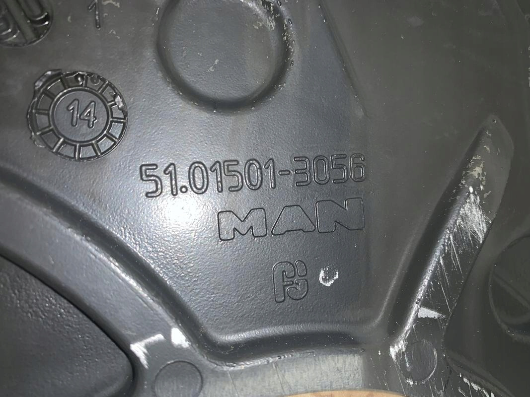 OBUDOWA POKRYWA ROZRZĄDU MAN TGX TGS EURO 6 - Suku Cadang Mesin untuk Truk: gambar 2 OBUDOWA POKRYWA ROZRZĄDU MAN TGX TGS EURO 6 - Suku Cadang Mesin untuk Truk: gambar 2