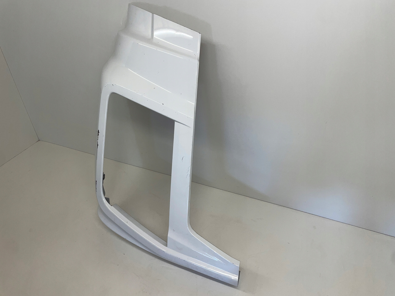 PRAWA OSŁONA OKULAR ZDERZAK FORD F-MAX JC46-17E950-A - Bumper untuk Truk: gambar 3 PRAWA OSŁONA OKULAR ZDERZAK FORD F-MAX JC46-17E950-A - Bumper untuk Truk: gambar 3