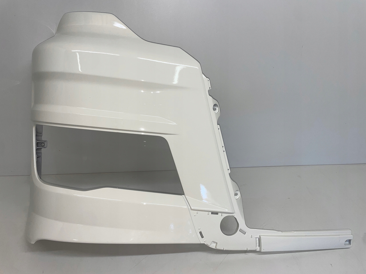 PRAWA OSŁONA ZDERZAKA ZDERZAK OKULAR MAN TGX3 TG3 TGX 3 81416142280 - Bumper untuk Truk: gambar 1 PRAWA OSŁONA ZDERZAKA ZDERZAK OKULAR MAN TGX3 TG3 TGX 3 81416142280 - Bumper untuk Truk: gambar 1