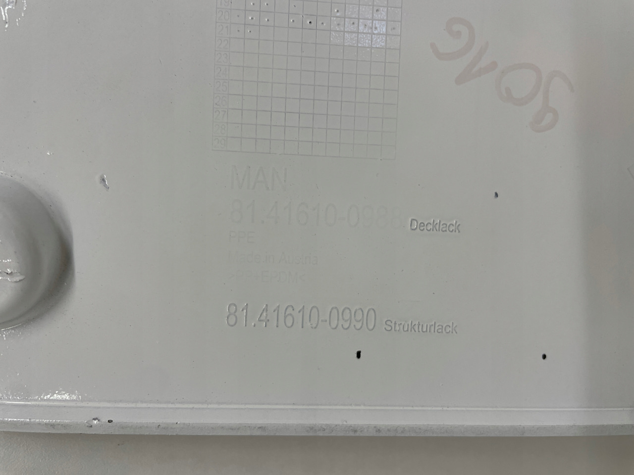 PRAWE ZAKOŃCZENIE ZDERZAKA MAN TGX TG3 MASKOWNICA 81416100988 - Bumper untuk Truk: gambar 3 PRAWE ZAKOŃCZENIE ZDERZAKA MAN TGX TG3 MASKOWNICA 81416100988 - Bumper untuk Truk: gambar 3