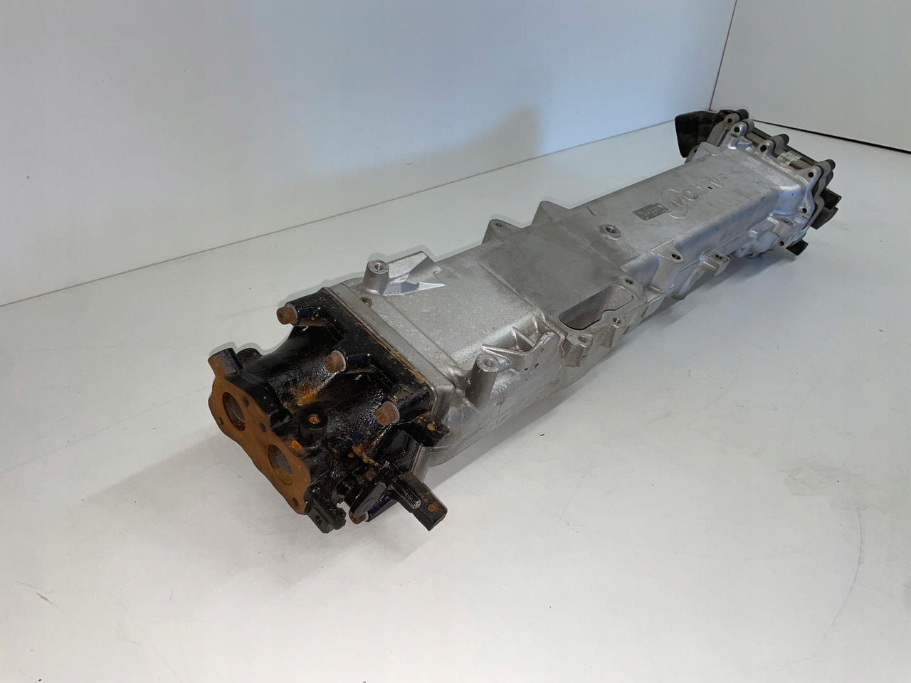 RECYRKULATOR SPALIN MAN TGX TGS EURO 6 EGR DEMONTAŻ 51081007238, - Pendingin EGR untuk Truk: gambar 1 RECYRKULATOR SPALIN MAN TGX TGS EURO 6 EGR DEMONTAŻ 51081007238, - Pendingin EGR untuk Truk: gambar 1