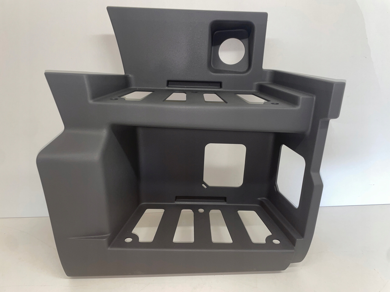 STOPNICA DOLNY STOPIEŃ PRAWY MAN TGS TGXS TG-3 81615200092 - Langkah kaki untuk Truk: gambar 1 STOPNICA DOLNY STOPIEŃ PRAWY MAN TGS TGXS TG-3 81615200092 - Langkah kaki untuk Truk: gambar 1