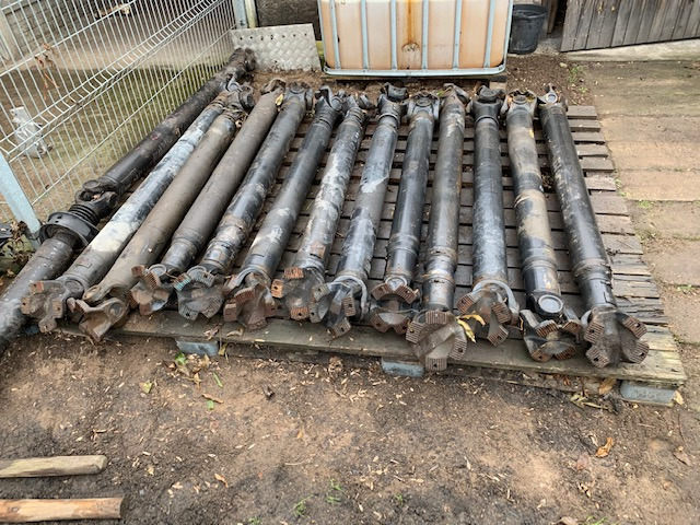 WAŁ NAPĘDOWY MAN TGA TGX TGS CENA OD 100 ZŁ - Poros penggerak untuk Truk: gambar 2 WAŁ NAPĘDOWY MAN TGA TGX TGS CENA OD 100 ZŁ - Poros penggerak untuk Truk: gambar 2