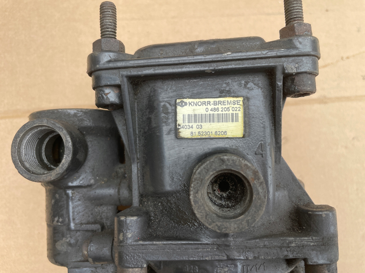 ZAWÓR PRZYCZEPY EBS MAN TGX TGS TGA 0486205022 81523016206 - Katup rem: gambar 2 ZAWÓR PRZYCZEPY EBS MAN TGX TGS TGA 0486205022 81523016206 - Katup rem: gambar 2