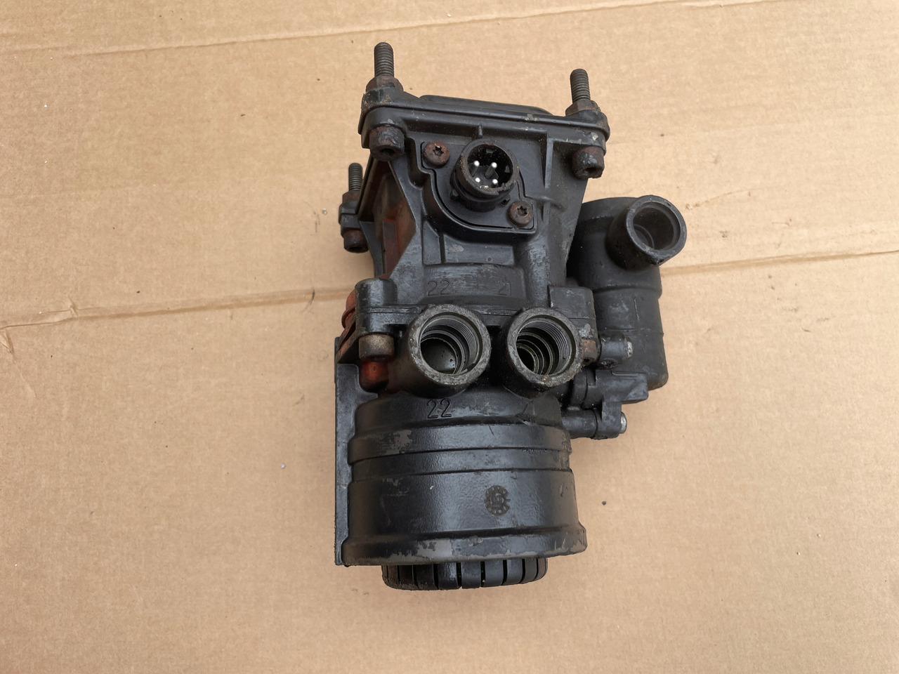 ZAWÓR PRZYCZEPY EBS MAN TGX TGS TGA 0486205022 81523016206 - Katup rem: gambar 3 ZAWÓR PRZYCZEPY EBS MAN TGX TGS TGA 0486205022 81523016206 - Katup rem: gambar 3