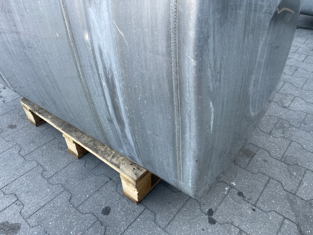 ZBIORNIK PALIWA MAN TGX TGS 580L 81122016685 - Tangki bahan bakar untuk Truk: gambar 4 ZBIORNIK PALIWA MAN TGX TGS 580L 81122016685 - Tangki bahan bakar untuk Truk: gambar 4