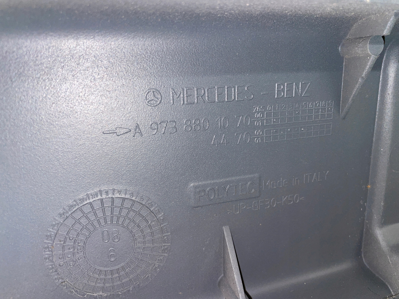 ZDERZAK MERCEDES ATEGO ŚRODEK ZDERZAKA A 97388041070 - Bumper untuk Truk: gambar 3 ZDERZAK MERCEDES ATEGO ŚRODEK ZDERZAKA A 97388041070 - Bumper untuk Truk: gambar 3