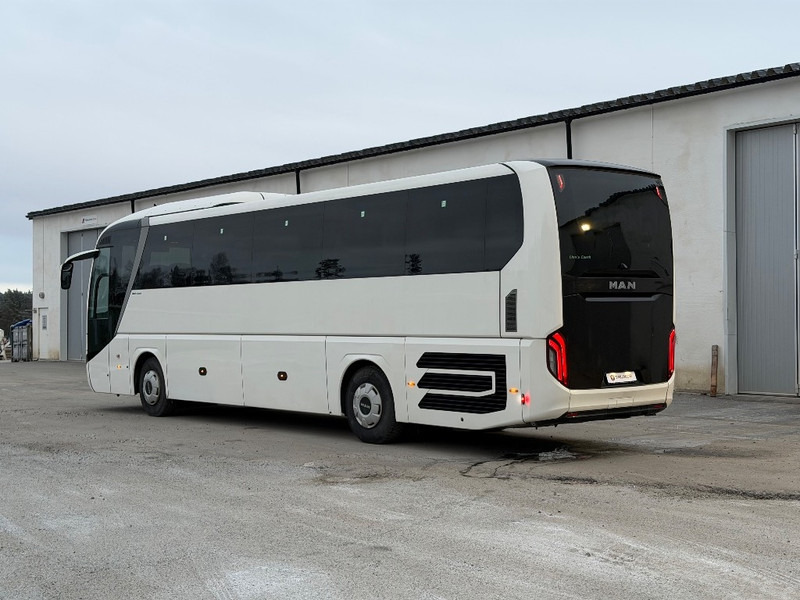 MAN Lion`s Coach (8 buses, leasing available) - Bus pariwisata: gambar 5 MAN Lion`s Coach (8 buses, leasing available) - Bus pariwisata: gambar 5