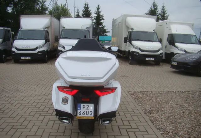 Sepeda motor Honda GL: gambar 7