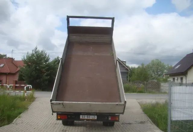 Iveco DAILY 40 C 12 WYWROTKA 3.5T 4.20M KLIMA - Van jungkit: gambar 4 Iveco DAILY 40 C 12 WYWROTKA 3.5T 4.20M KLIMA - Van jungkit: gambar 4