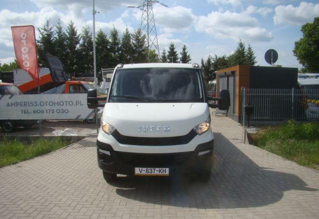 Iveco DAILY 40 C 17 3.0TDI CLIXSTAR PRAWOJAZDY E DO B 3400KGŁADOWNOŚCI - Van flatbed: gambar 3 Iveco DAILY 40 C 17 3.0TDI CLIXSTAR PRAWOJAZDY E DO B 3400KGŁADOWNOŚCI - Van flatbed: gambar 3