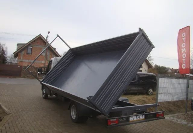 Iveco DAILY 50 C 17 3-STRONNA WYWROTKA 4.80M 3.5T - Van jungkit: gambar 1 Iveco DAILY 50 C 17 3-STRONNA WYWROTKA 4.80M 3.5T - Van jungkit: gambar 1