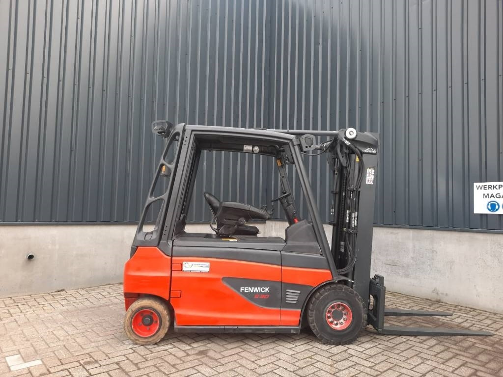 Linde E 30 L  - Forklift listrik: gambar 3 Linde E 30 L  - Forklift listrik: gambar 3