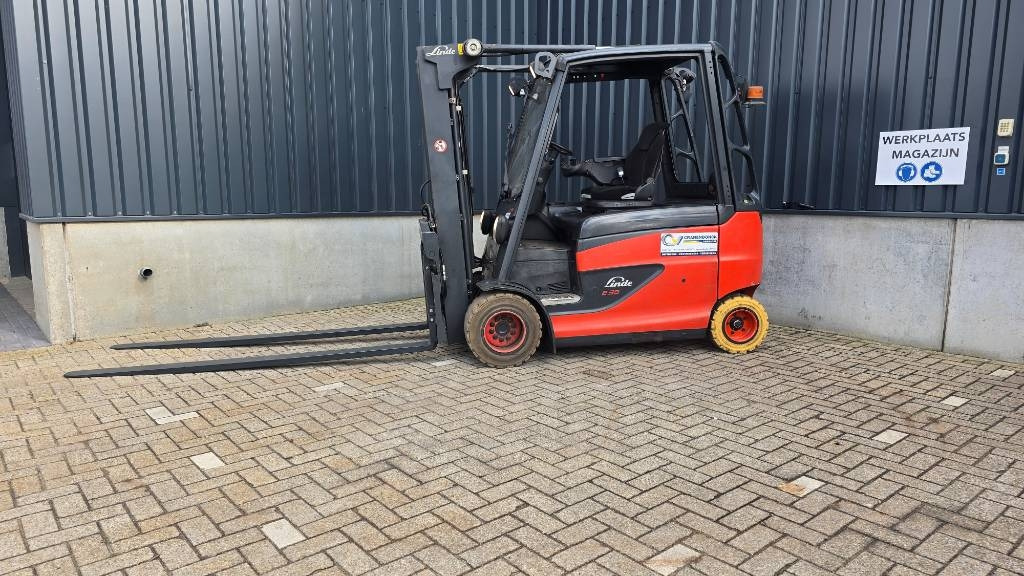 Linde E35  - Forklift listrik: gambar 1 Linde E35  - Forklift listrik: gambar 1