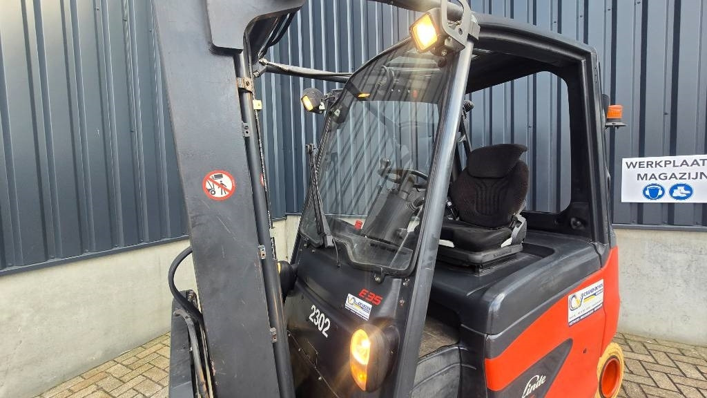 Linde E35  - Forklift listrik: gambar 5 Linde E35  - Forklift listrik: gambar 5
