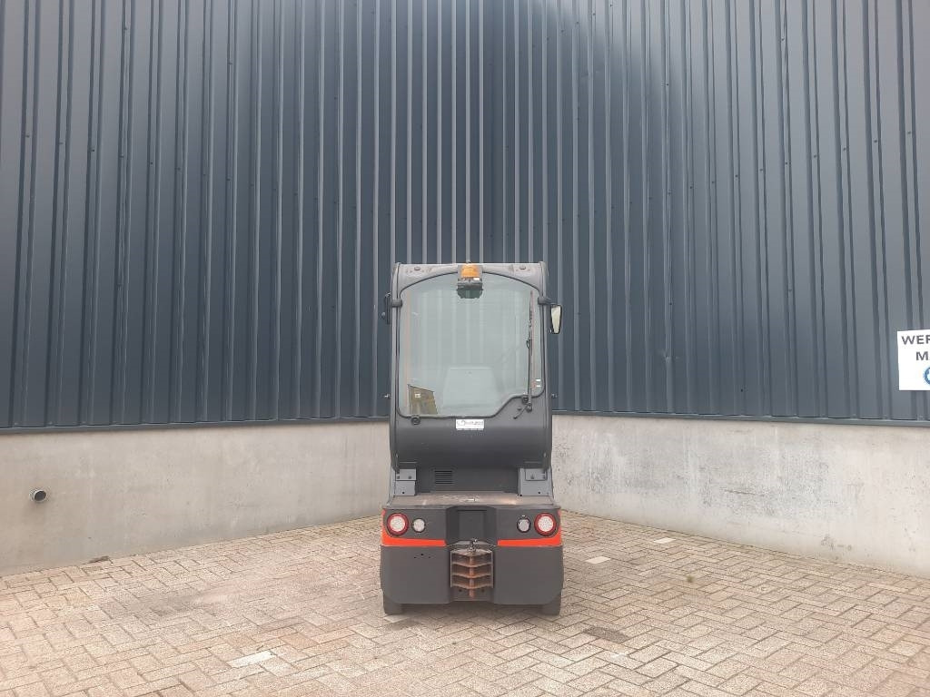 Linde P 60 - Traktor derek: gambar 2 Linde P 60 - Traktor derek: gambar 2