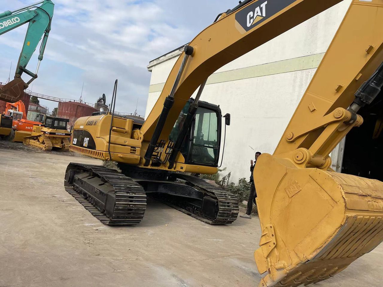 CATERPILLAR 325D - Ekskavator perayap: gambar 2 CATERPILLAR 325D - Ekskavator perayap: gambar 2
