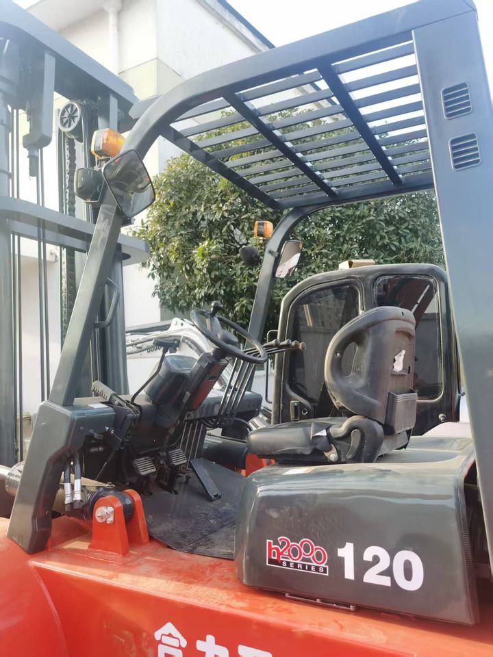 HELI 10 ton cpcd100 with fork positioner - Forklift diesel: gambar 3 HELI 10 ton cpcd100 with fork positioner - Forklift diesel: gambar 3