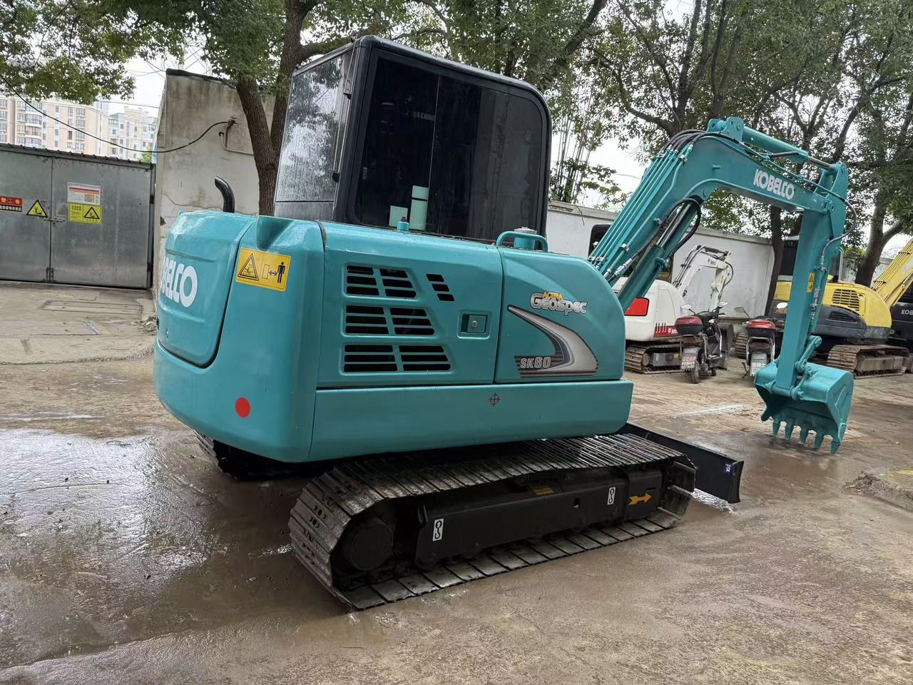 Kobelco SK60-8 with EPA - Ekskavator mini: gambar 2 Kobelco SK60-8 with EPA - Ekskavator mini: gambar 2