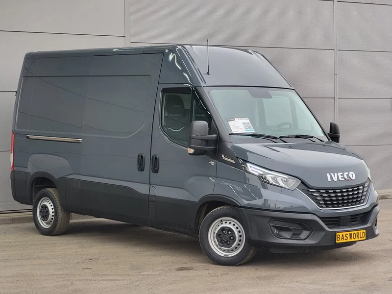 Iveco Daily 35S18 - Van panel, Van kombi: gambar 3 Iveco Daily 35S18 - Van panel, Van kombi: gambar 3