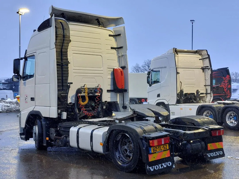 Volvo FH 420 - Tractor head: gambar 3 Volvo FH 420 - Tractor head: gambar 3