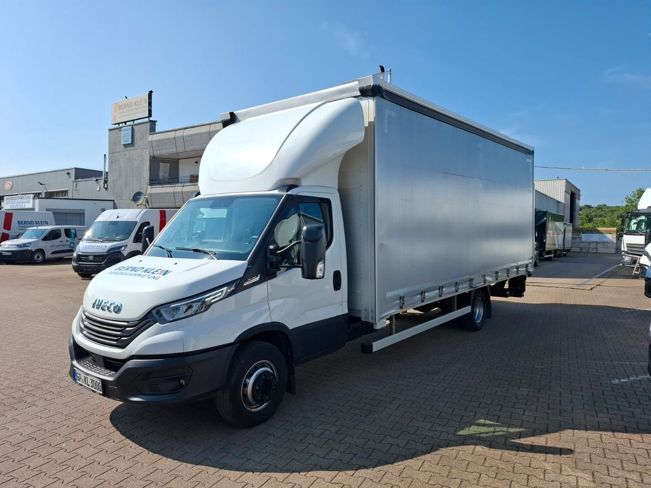 Iveco 72-210P/A8,Luft,HiMatic,LBW,Schiebepl., - Van dengan terpal samping: gambar 3 Iveco 72-210P/A8,Luft,HiMatic,LBW,Schiebepl., - Van dengan terpal samping: gambar 3