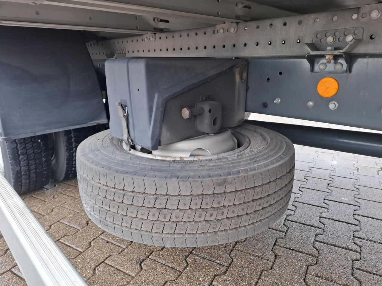 Leasing  Iveco ML80-210, FFH, Koffer, LBW, Luft, Iveco ML80-210, FFH, Koffer, LBW, Luft,: gambar 18
