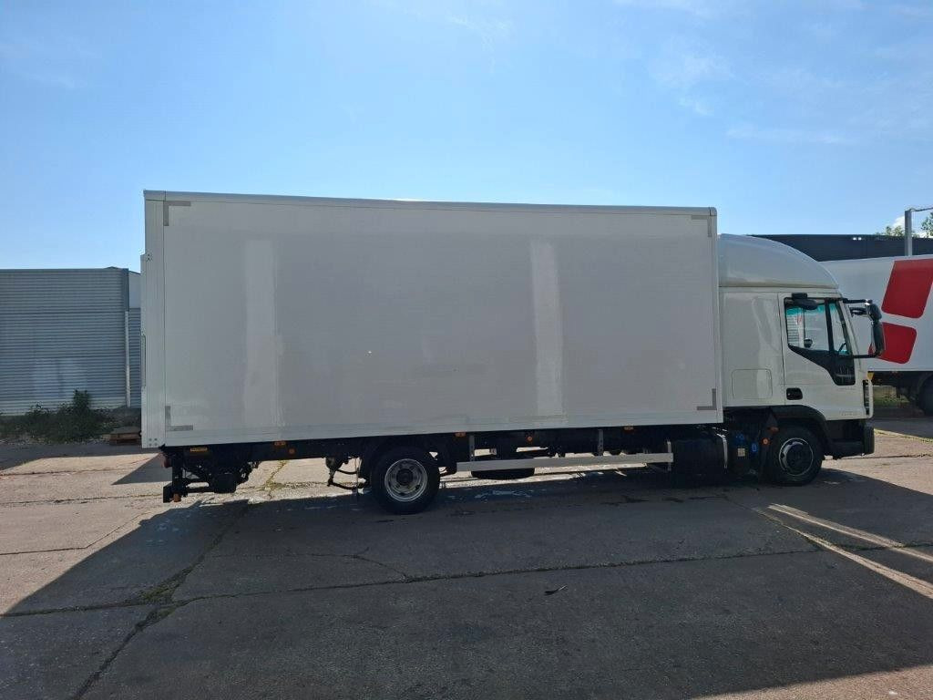 Iveco ML80-210, FFH, Koffer, LBW, Luft, - Van box: gambar 5 Iveco ML80-210, FFH, Koffer, LBW, Luft, - Van box: gambar 5