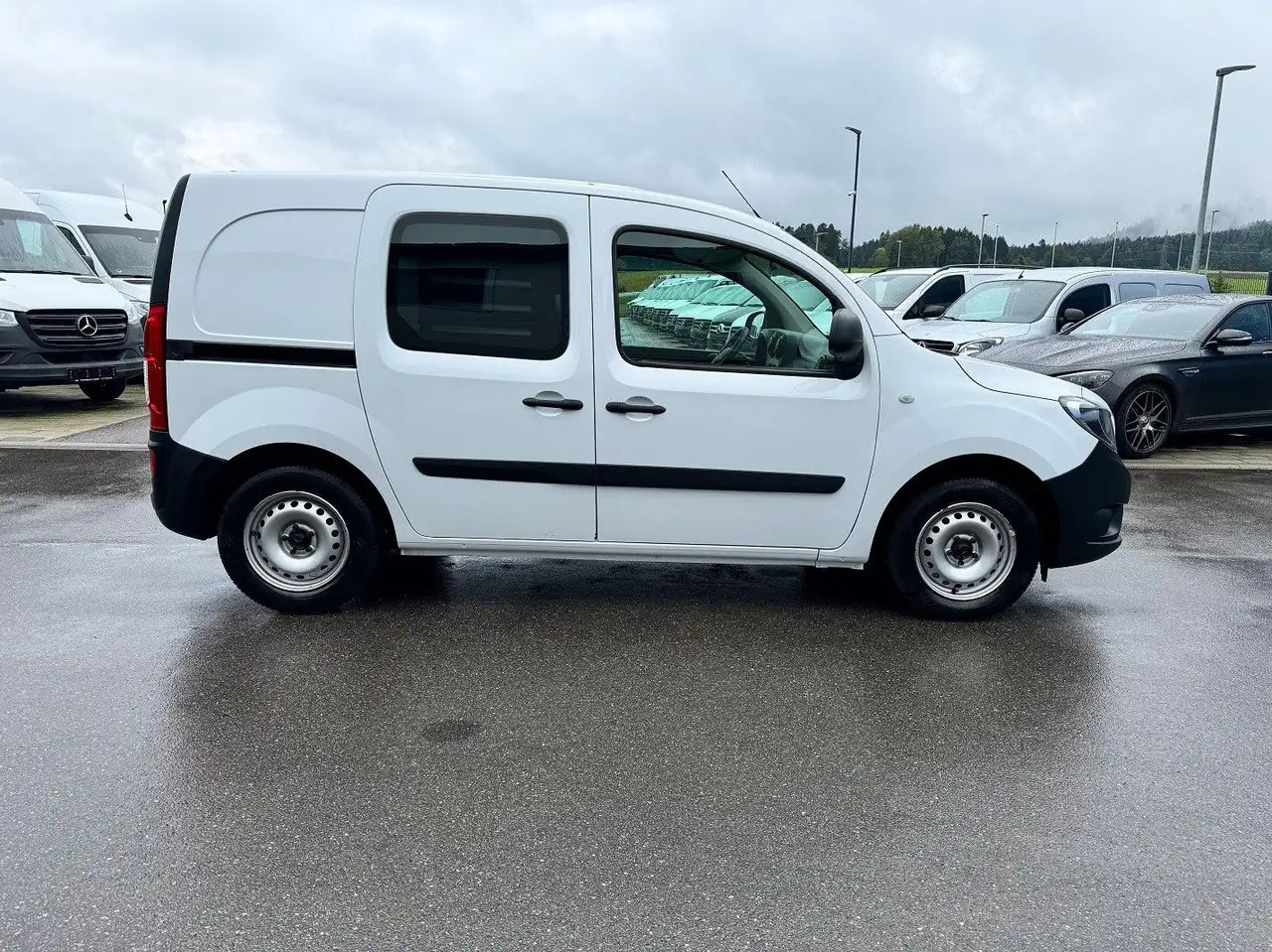 Mercedes-Benz Citan 111 CDI Lang Klima AHK - Van panel: gambar 3 Mercedes-Benz Citan 111 CDI Lang Klima AHK - Van panel: gambar 3