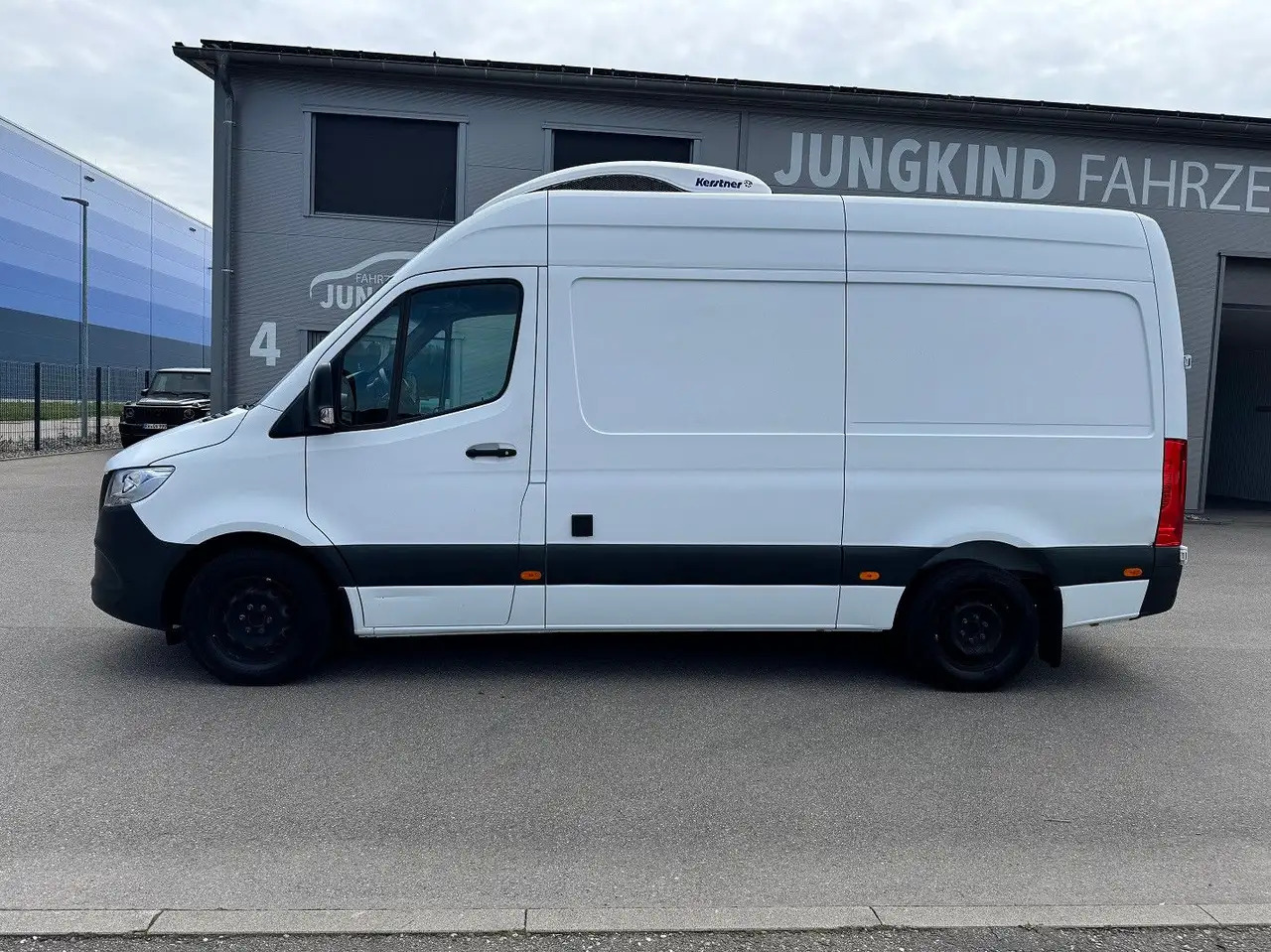 Mercedes-Benz Sprinter 316 CDI Lang Hoch Frischdienst Kerstner - Van berpendingin: gambar 3 Mercedes-Benz Sprinter 316 CDI Lang Hoch Frischdienst Kerstner - Van berpendingin: gambar 3