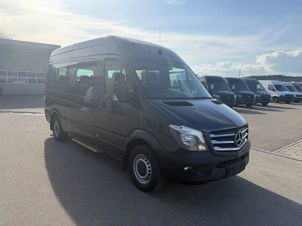 Mercedes-Benz Sprinter 316 CDI Lang Hoch Klima 9 Sitzer - Station wagon: gambar 2 Mercedes-Benz Sprinter 316 CDI Lang Hoch Klima 9 Sitzer - Station wagon: gambar 2